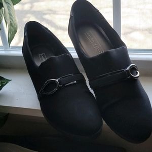 EUC Laura Scott🖤wedge booties